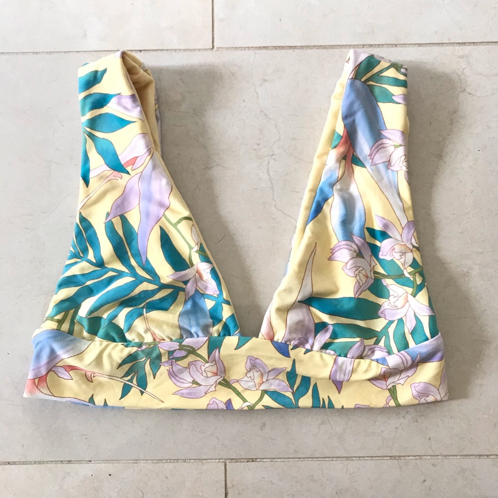 Billabong bikini top